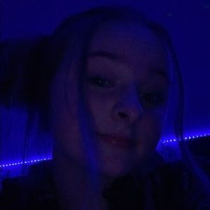 Meet your Posher, Marissa